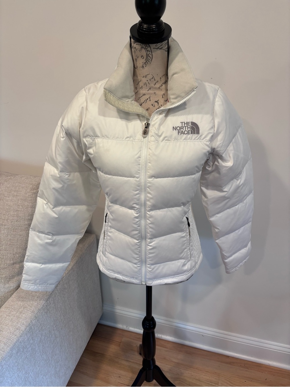 The North Face women's white quilted down jacket size small
